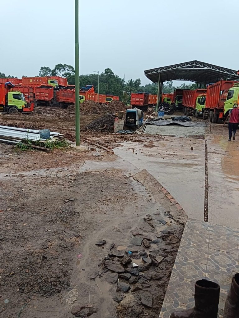 Ratusan Truk Batubara PT KBU Tak Pakai Plat Nomor, Diduga Bodong, Disinyalir Tidak Bayar Pajak ke Pemkab Muba.