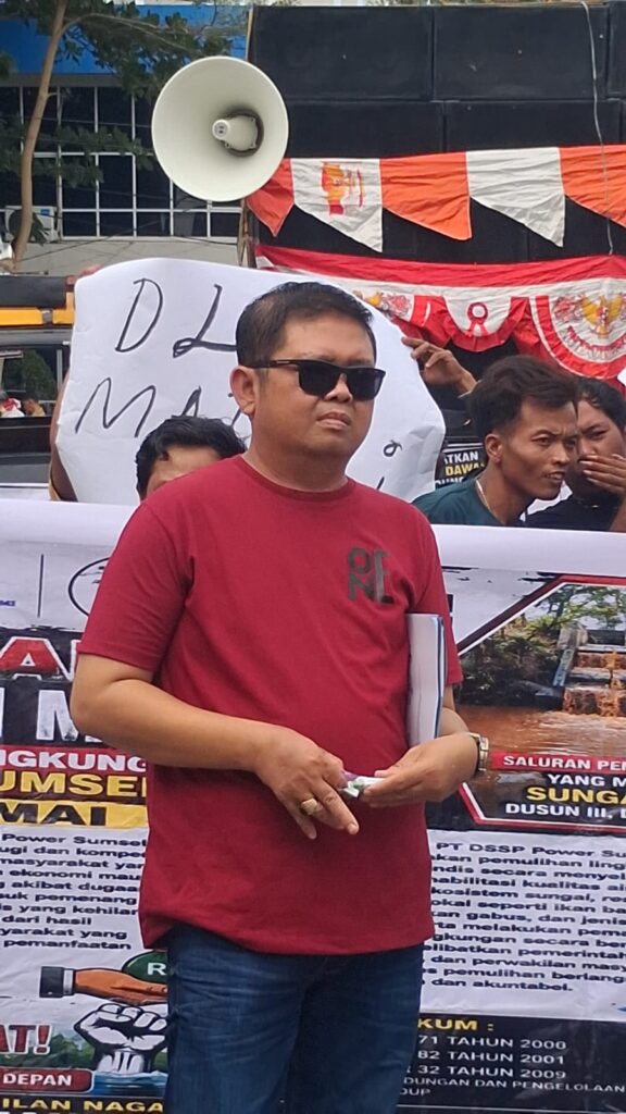 GABUNGAN LSM, ORMAS DAN AKTIVIS GERUDUK DPRD MUBA,DUGAAN PENCEMARAN SUNGAI MENDIS DAN DAWAS DIMINTA DIUJI, BUKAN DIBIARKAN MENJADI POLEMIK.